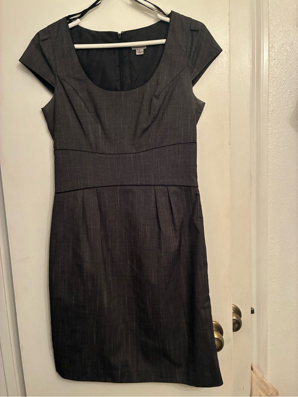 Worthington Gray Pinstripe Cap-Sleeve Sheath Dress